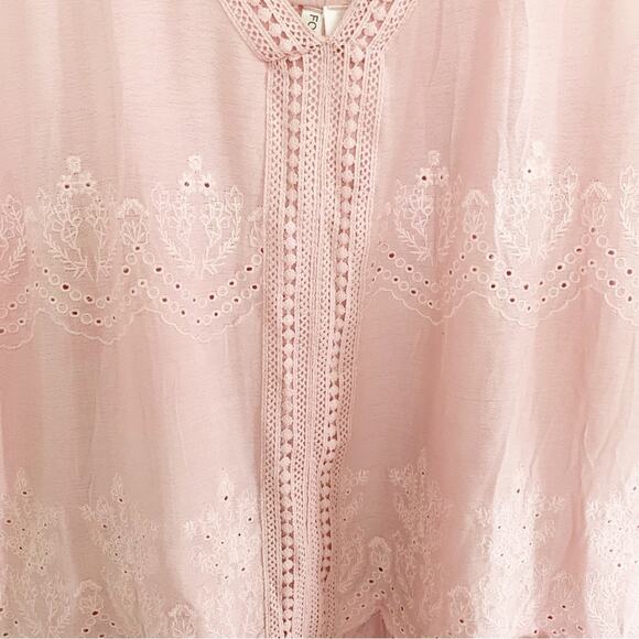 Forgotten Grace Pink Embroidered Eyelet V Neck Flowy Tank Tunic 2X - Picture 2 of 4